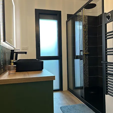 Maison Charmante Avec Piscine וילה